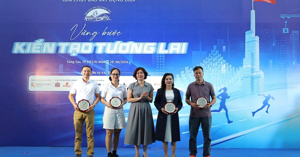 4.000 VĐV bùng nổ tại Giải chạy Báo Xây dựng 2026 – Cơ hội theo dõi và cá cược thể thao uy tín - hình ảnh - winrr88.com 4.000 VĐV bùng nổ tại Giải chạy Báo Xây dựng 2026 – Cơ hội theo dõi và cá cược thể thao uy tín - hình ảnh - winrr88.com