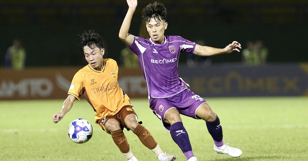 RR88 bắn cá và nỗi buồn V-League: Becamex TP.HCM xuống hạng sau thất bại lịch sử - hình ảnh - winrr88.com RR88 bắn cá và nỗi buồn V-League: Becamex TP.HCM xuống hạng sau thất bại lịch sử - hình ảnh - winrr88.com