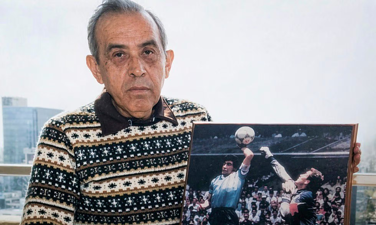 RR88 Việt Nam và câu chuyện hậu trường về bức ảnh ‘Bàn tay của Chúa’ chấn động World Cup 1986 - hình ảnh - winrr88.com RR88 Việt Nam và câu chuyện hậu trường về bức ảnh ‘Bàn tay của Chúa’ chấn động World Cup 1986 - hình ảnh - winrr88.com