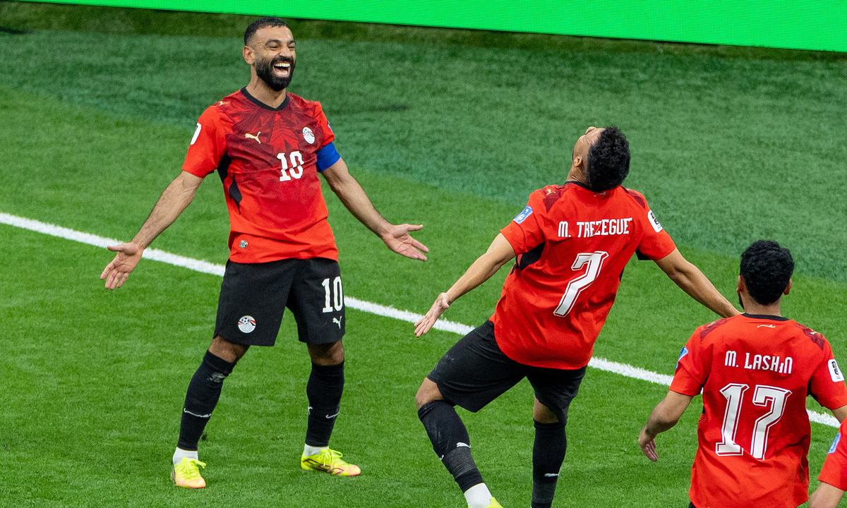 Salah giúp Ai Cập lần đầu thắng tại World Cup - hình ảnh - winrr88.com