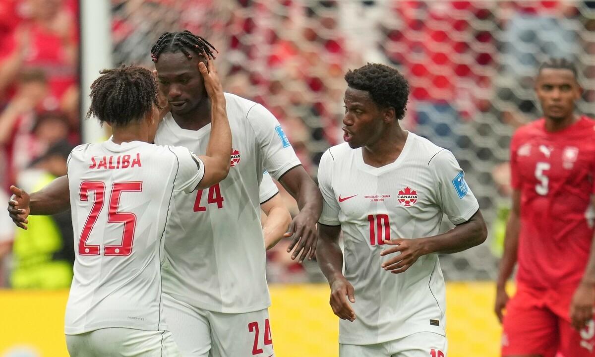 Cả ba đội chủ nhà World Cup 2026 đều lọt vào vòng knock-out: Dấu ấn lịch sử và cơ hội cho người hâm mộ cá cược - hình ảnh - winrr88.com