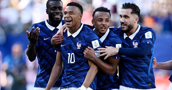 Mbappe giải quyết cuộc tranh luận nảy lửa ‘Messi – Ronaldo, ai giỏi hơn’ bằng câu trả lời gây sốc: góc nhìn mới cho người chơi Việt - hình ảnh - winrr88.com Mbappe giải quyết cuộc tranh luận nảy lửa ‘Messi – Ronaldo, ai giỏi hơn’ bằng câu trả lời gây sốc: góc nhìn mới cho người chơi Việt - hình ảnh - winrr88.com