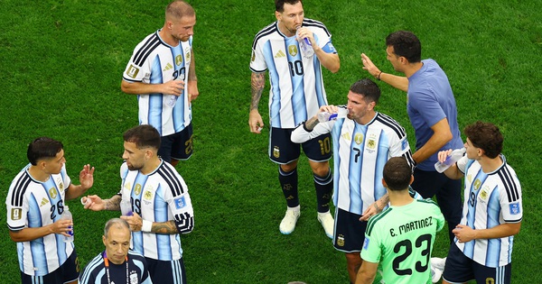 Messi răm rắp tuân lệnh, không bao giờ ‘cãi’ HLV Scaloni nửa lời, đủ tuyệt kỹ đấu… World Cup 2030 - hình ảnh - winrr88.com Messi răm rắp tuân lệnh, không bao giờ ‘cãi’ HLV Scaloni nửa lời, đủ tuyệt kỹ đấu… World Cup 2030 - hình ảnh - winrr88.com