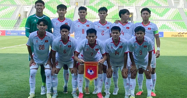 RR88 cược bóng đá: U.19 Việt Nam quyết thắng Indonesia để thẳng tiến bán kết - hình ảnh - winrr88.com RR88 cược bóng đá: U.19 Việt Nam quyết thắng Indonesia để thẳng tiến bán kết - hình ảnh - winrr88.com