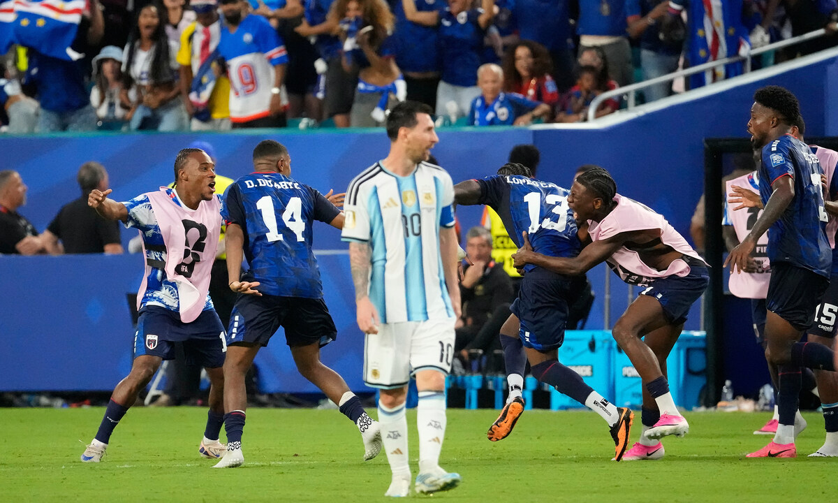 RR88 chính thức: Henry và Ibrahimovic kêu gọi FIFA trao cúp cho Cape Verde sau màn trình diễn World Cup 2026 - hình ảnh - winrr88.com