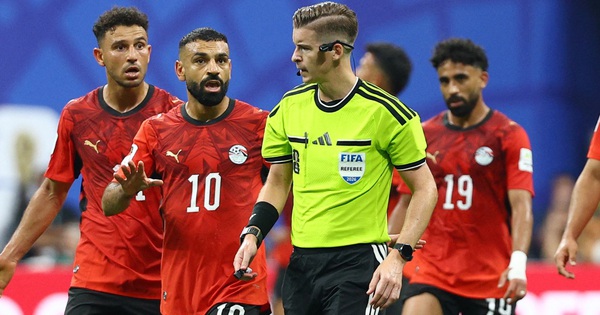 Trọng tài xử ép Ai Cập, mở đường cho Argentina vào tứ kết World Cup?: góc nhìn mới cho người chơi Việt - hình ảnh - winrr88.com Trọng tài xử ép Ai Cập, mở đường cho Argentina vào tứ kết World Cup?: góc nhìn mới cho người chơi Việt - hình ảnh - winrr88.com